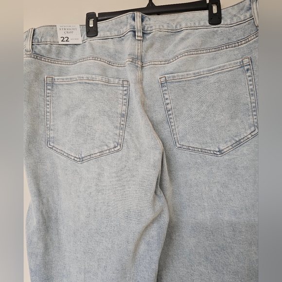 Lane Bryant Light Wash Distressed Cropped Jeans - Picture 8 of 10
